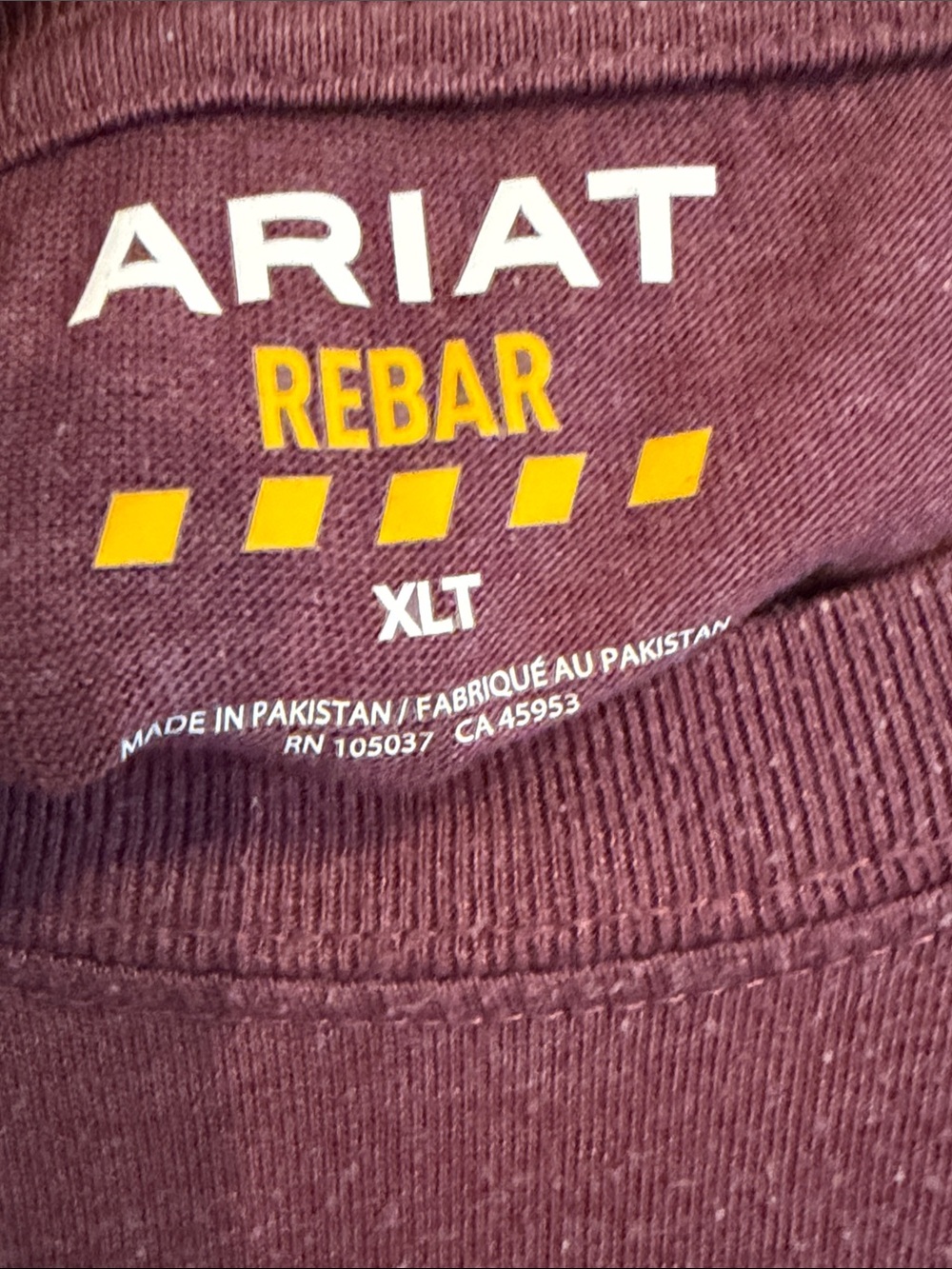 🎬🎬🎬BOGOHO🎬🎬🎬Ariat Short Sleeve Pocket Tee Bundle of 2 Gray & Maroon - Picture 8 of 10